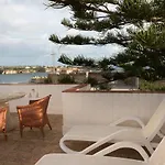 Alojamento de Acomodação e Pequeno-almoço Vila Lido