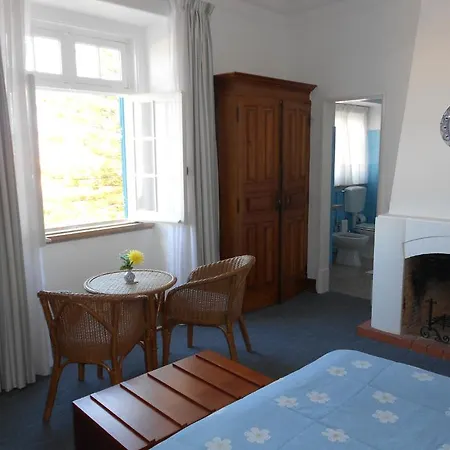 Vila Lido Bed & Breakfast 3*